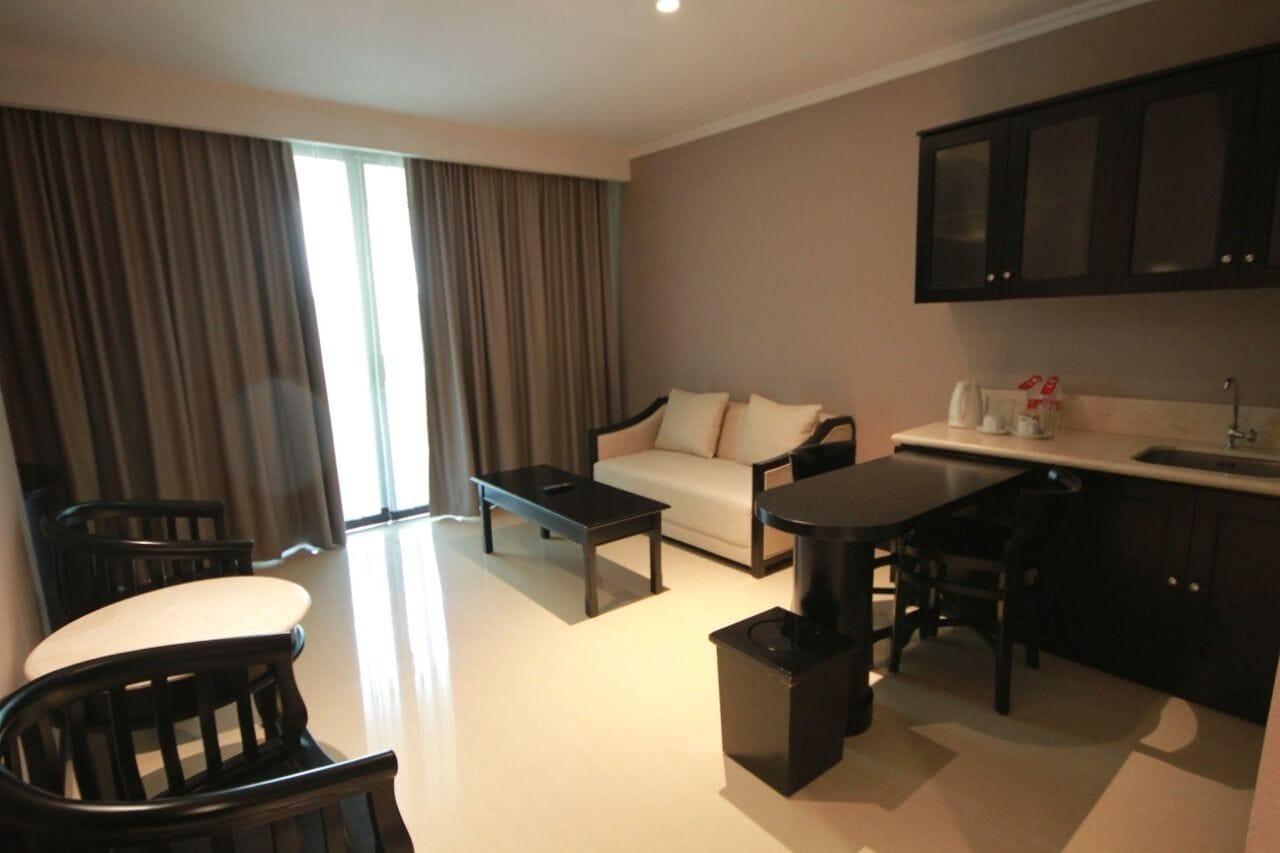 Hotel Grand Arkenso Park View Semarang Zewnętrze zdjęcie