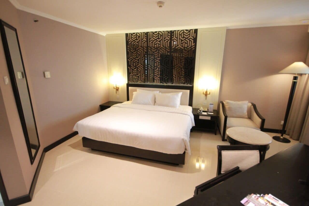 Hotel Grand Arkenso Park View Semarang Zewnętrze zdjęcie