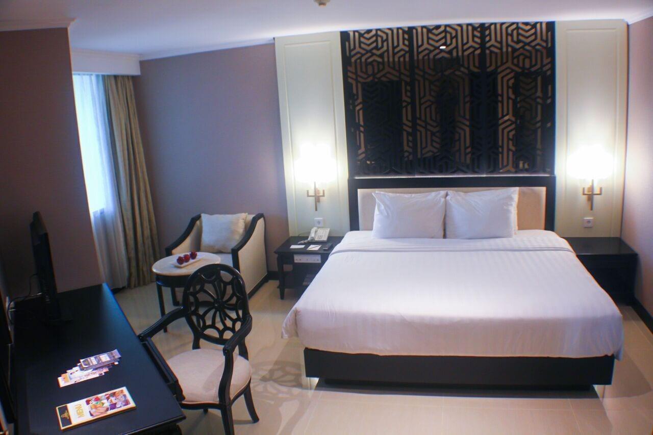 Hotel Grand Arkenso Park View Semarang Zewnętrze zdjęcie